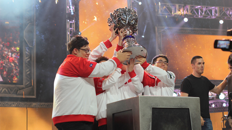 Illustration for article titled These Gamers Won $1 Million on Saturday